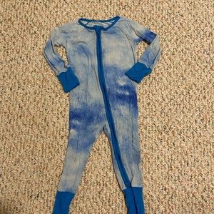 Little sleepies blue water color zippy